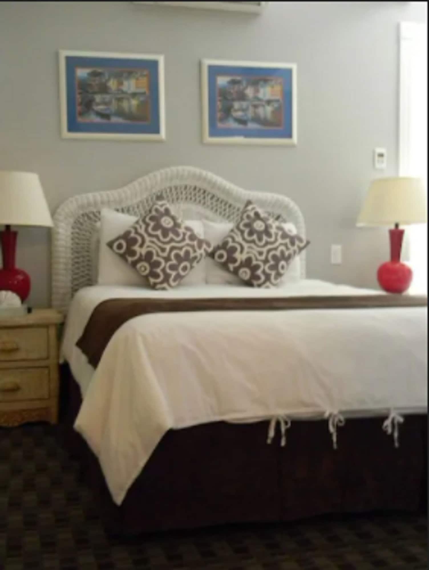 Glenmore Plaza Hotel Avalon Extérieur photo