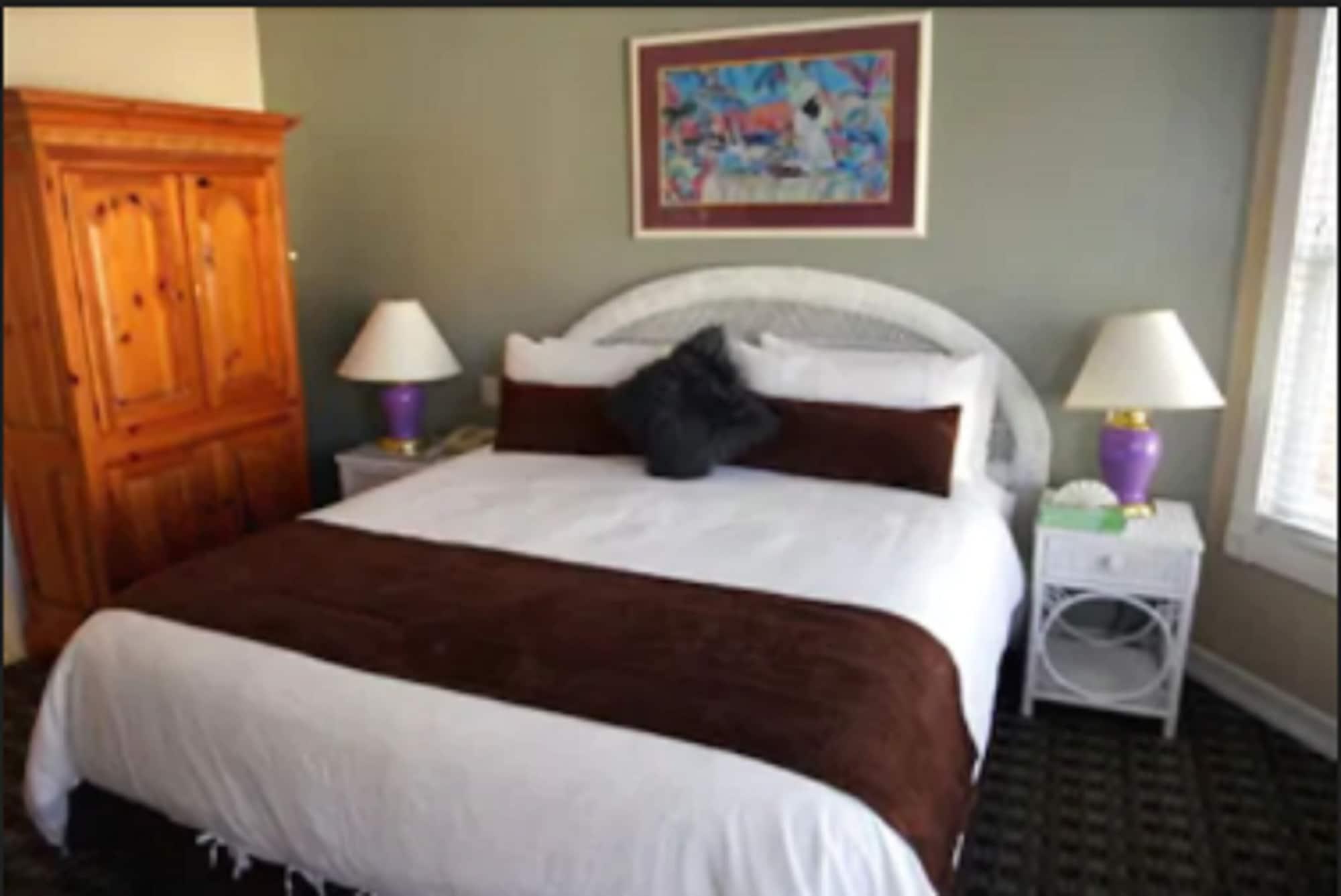 Glenmore Plaza Hotel Avalon Extérieur photo