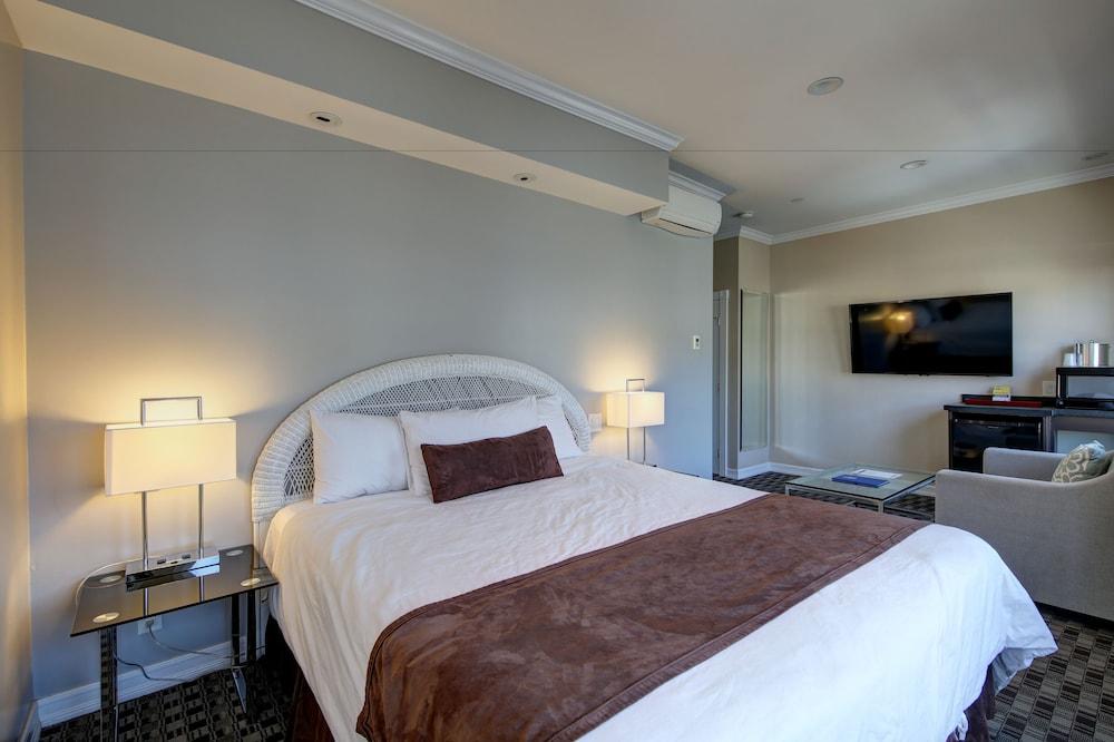 Glenmore Plaza Hotel Avalon Extérieur photo