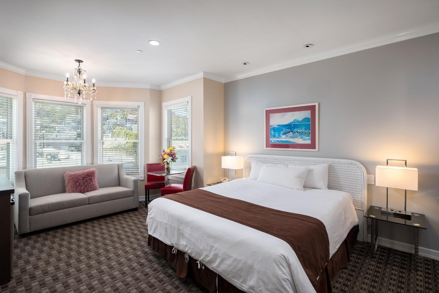 Glenmore Plaza Hotel Avalon Extérieur photo